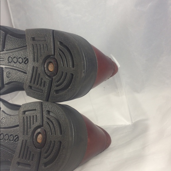 Men's brown Ecco leather slip ons worn only 1 time - Picture 6 of 8