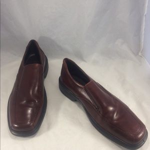 Men's brown Ecco leather slip ons worn only 1 time