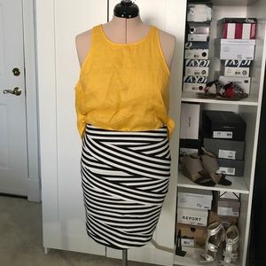 Black & White Express Bandage Skirt Black & White Express Bandage Skirt