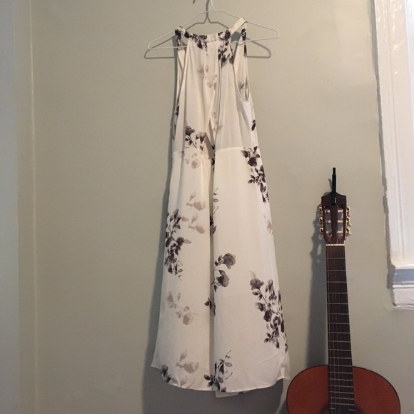 Modern Floral Dress - Picture 6 of 8