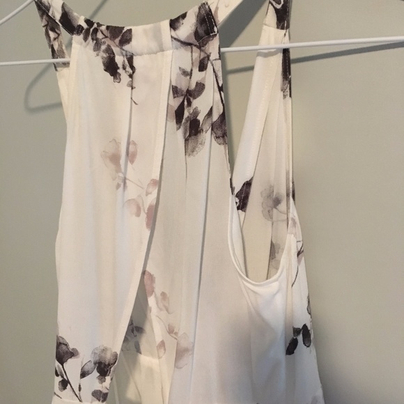 Modern Floral Dress - Picture 7 of 8