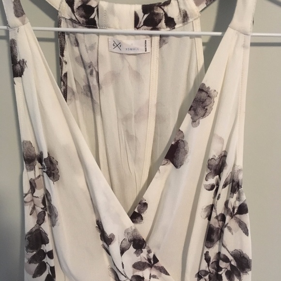 Modern Floral Dress - Picture 4 of 8