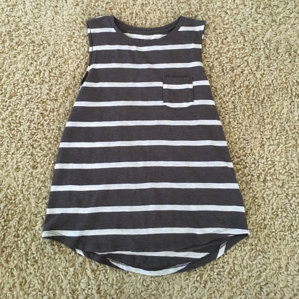 Striped tank top with pocket, Medium