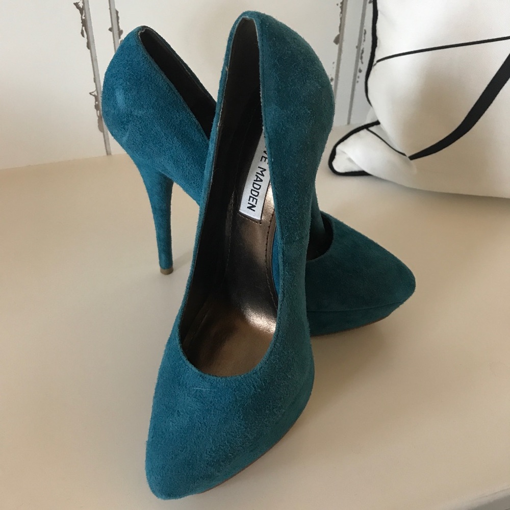 Like new blue suede platform heels