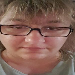 Meet your Posher, Cecelia