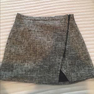 Tweed skirt