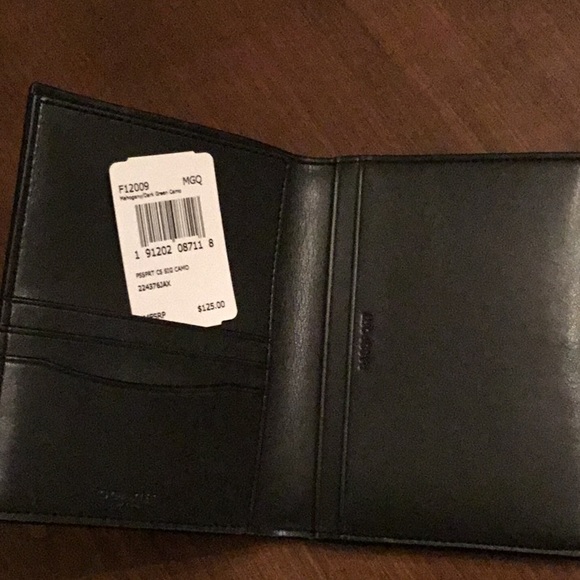 COACH Camo Passport Wallet - Picture 3 of 3