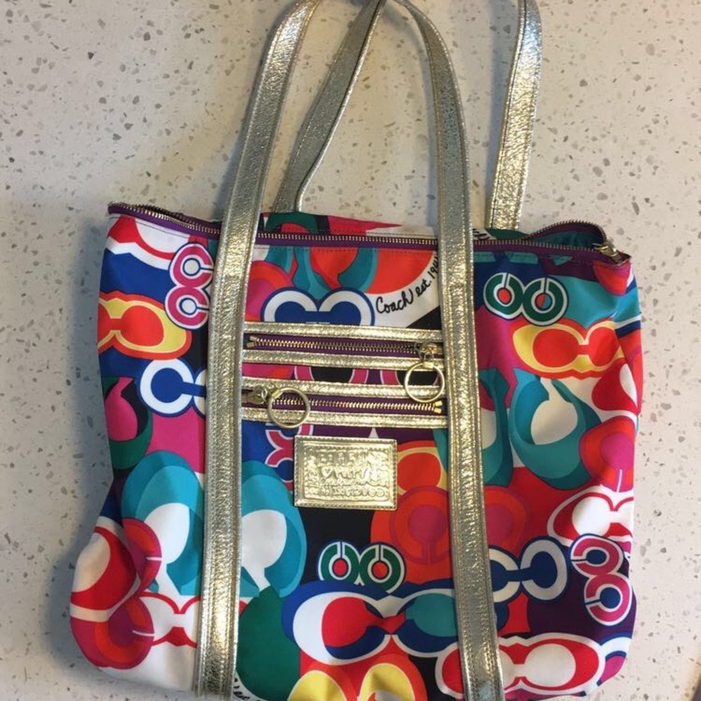 Coach Purse from their poppy line