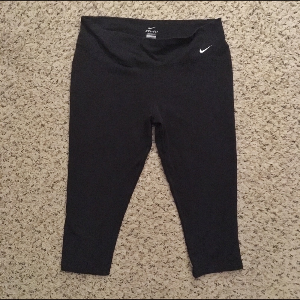 Nike Workout Capri