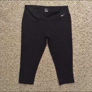Nike Workout Capri