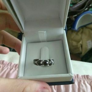 Black diamond ring