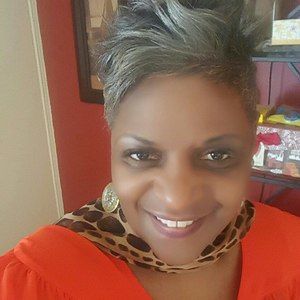 Meet your Posher, Carla