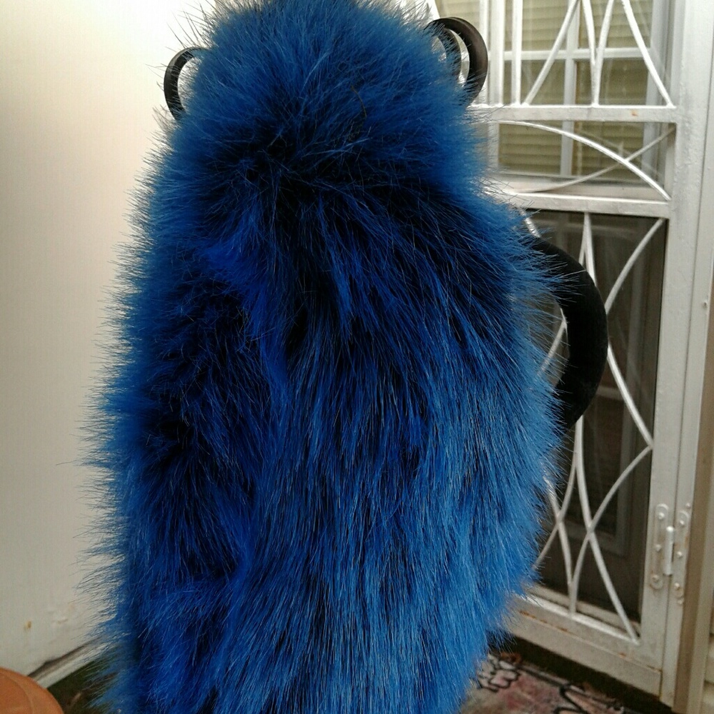 Cobalt Blue Furry Handbag - Picture 3 of 5