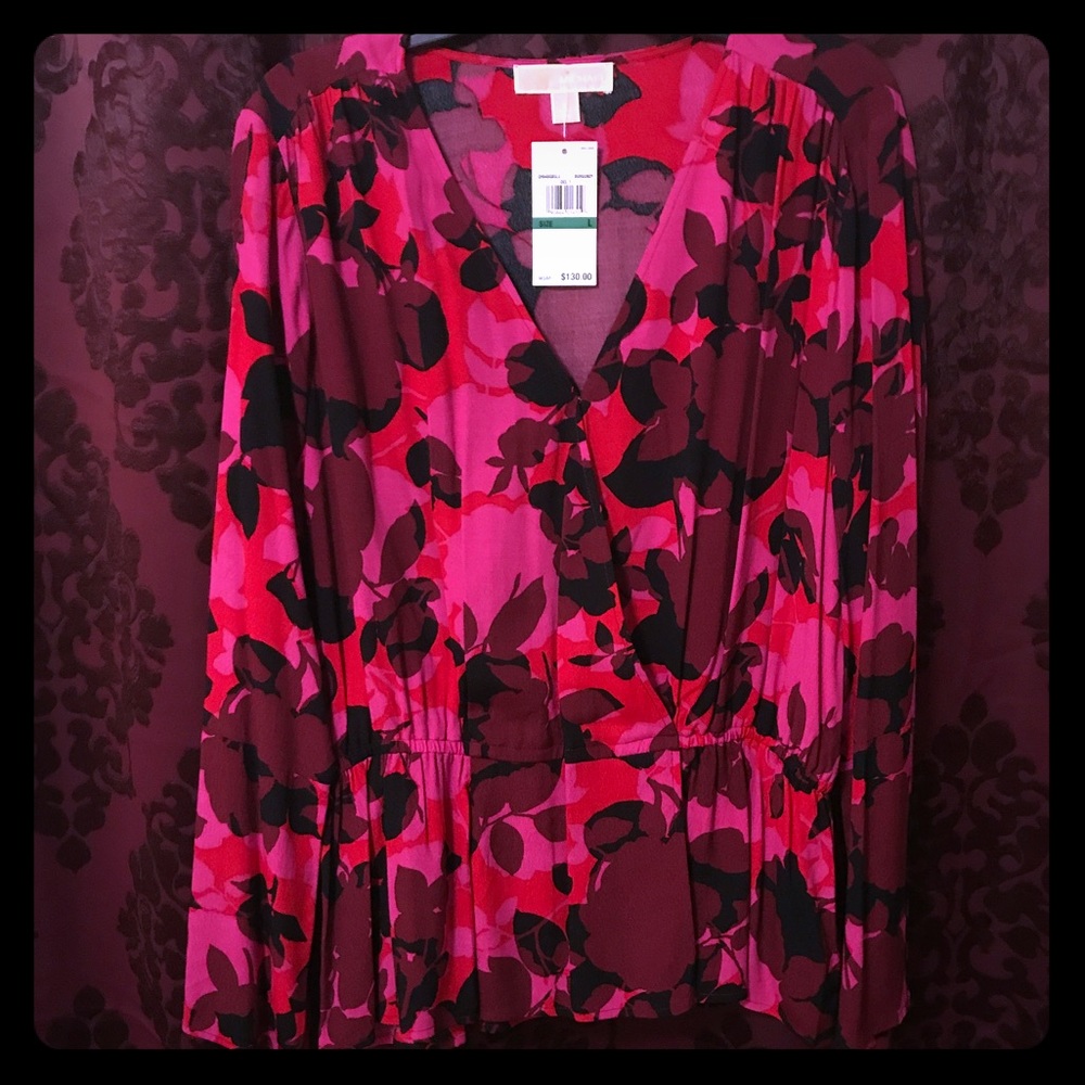 Michael Kors Brand New With Tags 🍒💗♥️❣️🍒💓🦄