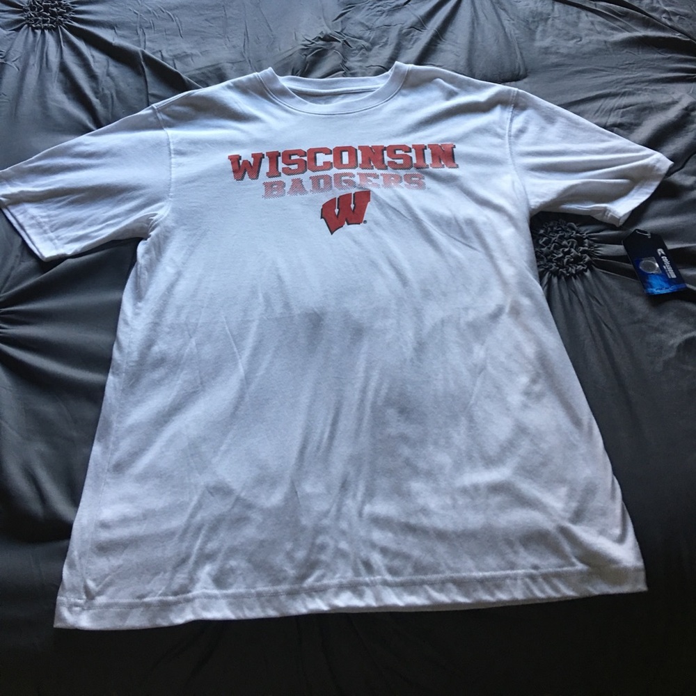 NWT Wisconsin Badger Men's tshirt