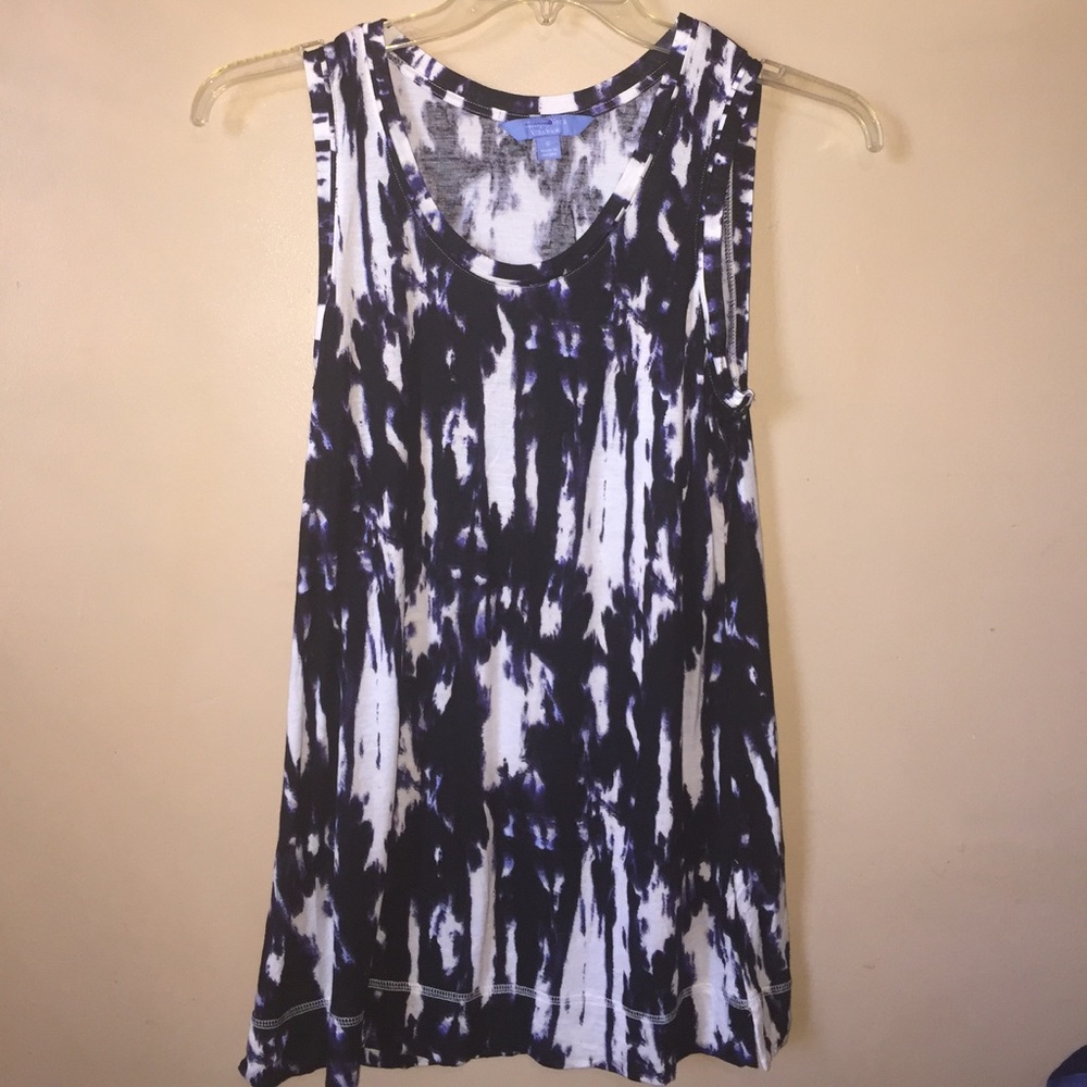 Vera Wang Swing Tunic style Tank