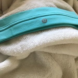 Lululemon headband