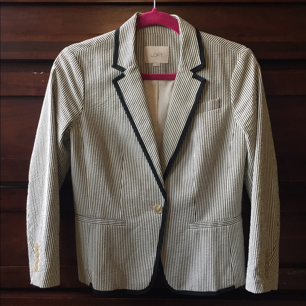 ANN TAYLOR LOFT SEERSUCKER BLAZER, SIZE 2