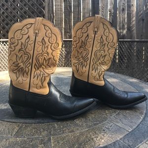 🚨BRAND NEW🚨 AUTHENTIC ARIAT Cowboy Boots Size8.5