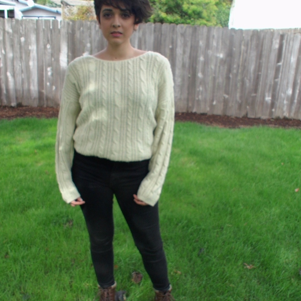 Vintage White Cable Knit Sweater
