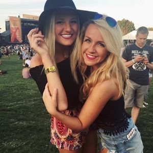 Billabong Festival Short