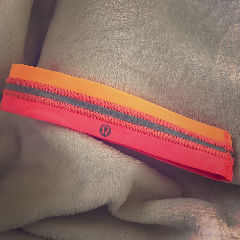 *tri-color Lululemon headband