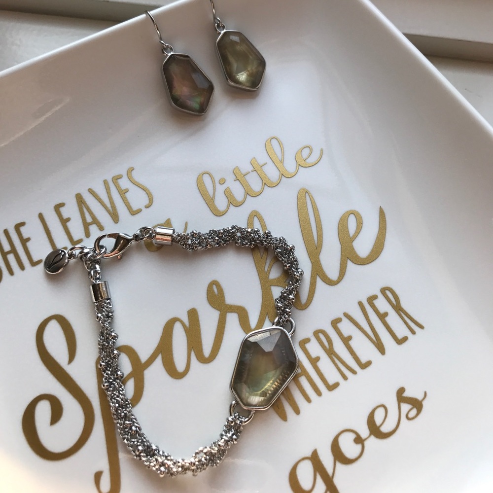 Chloe+Isabel Bracelet and Earring Set
