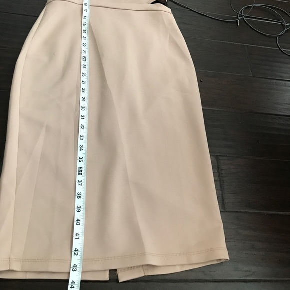 Blush pencil dress with open back. - Picture 4 of 5