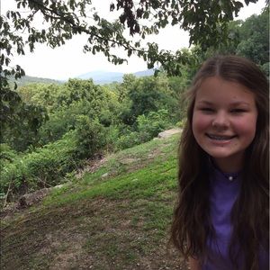 Meet your Posher, Eva