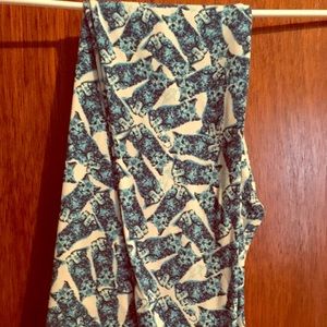 Lularoe crazy cat lady/ kittens leggings OS