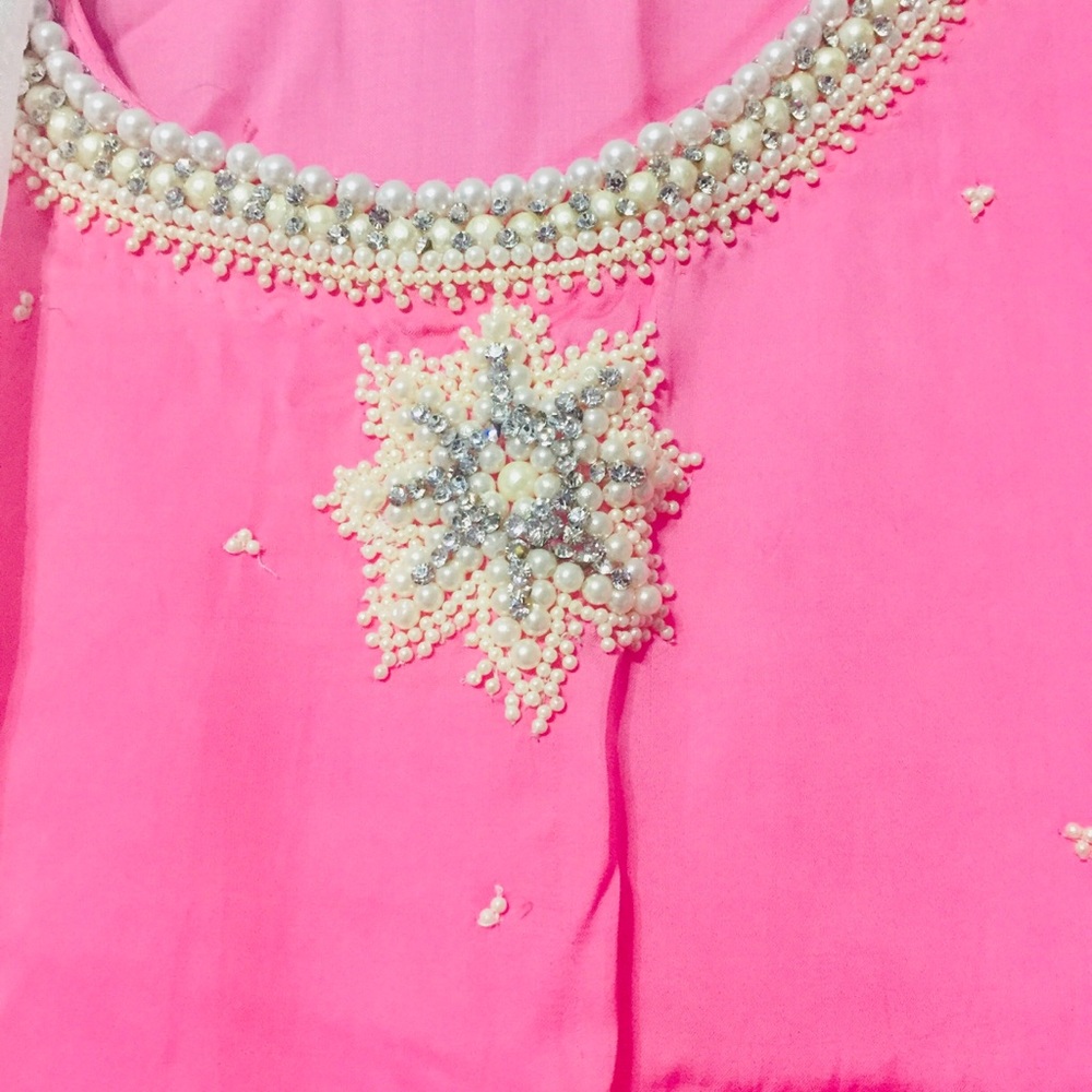 gorgeous pink indian dress - Picture 3 of 4