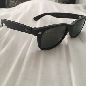 Ray Ban New Wayfarer Matte Black