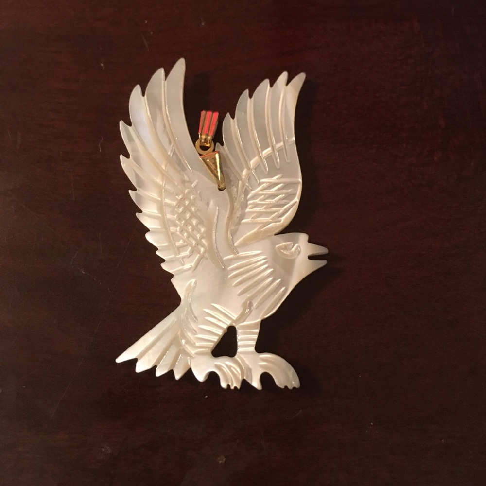 Shiny white bird pendant