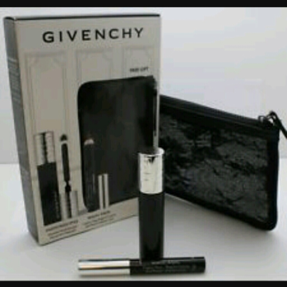 Givenchy gift set🎁🎈