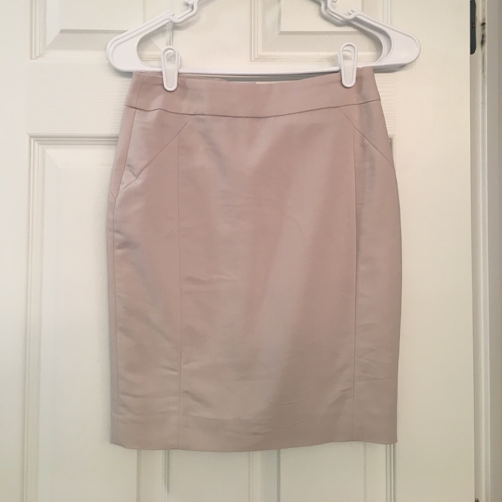 H&M Tan pencil skirt - size 2