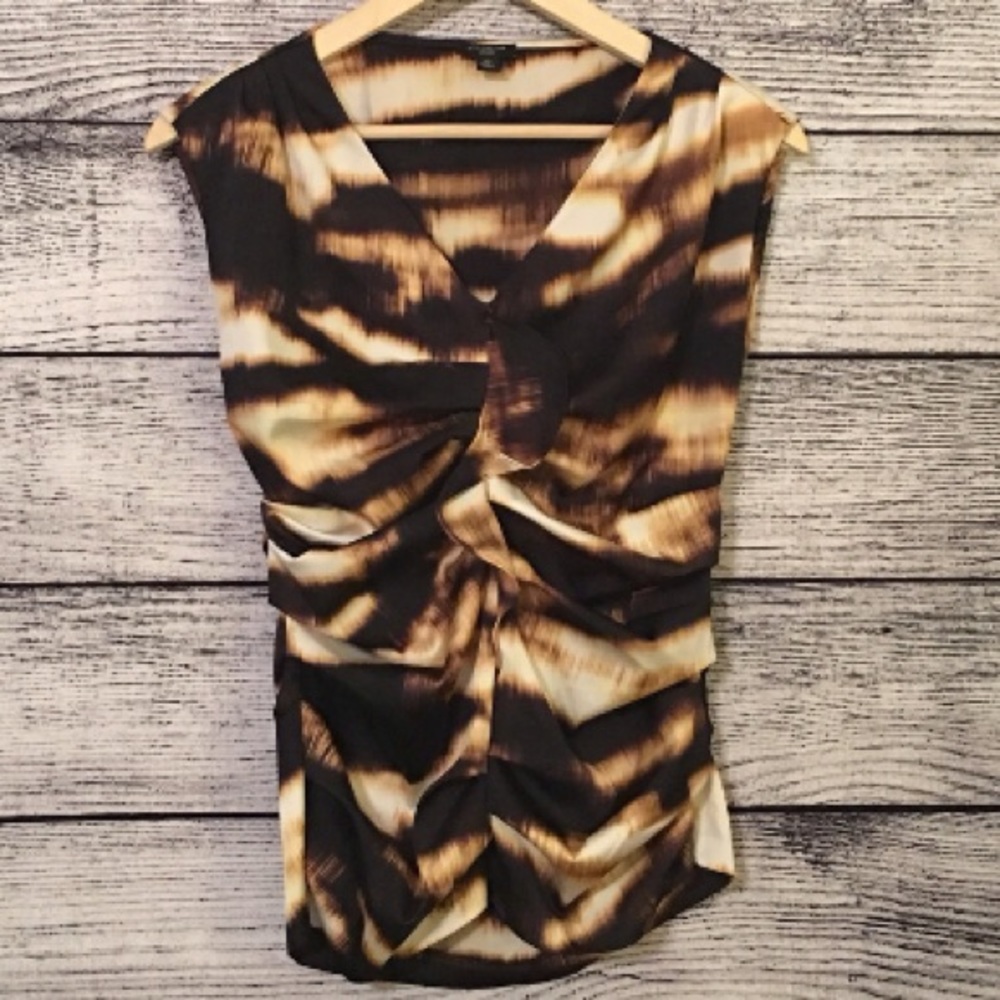 🎉SALE!🎉Ann Taylor Sleeveless Top - 0p