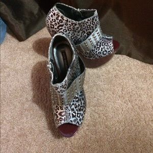 Women's heels
