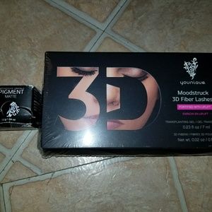 Younique 3D mascara and mineral pigment