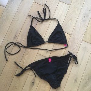 Victoria's Secret NWT Black Triangle Bikini Sz XS