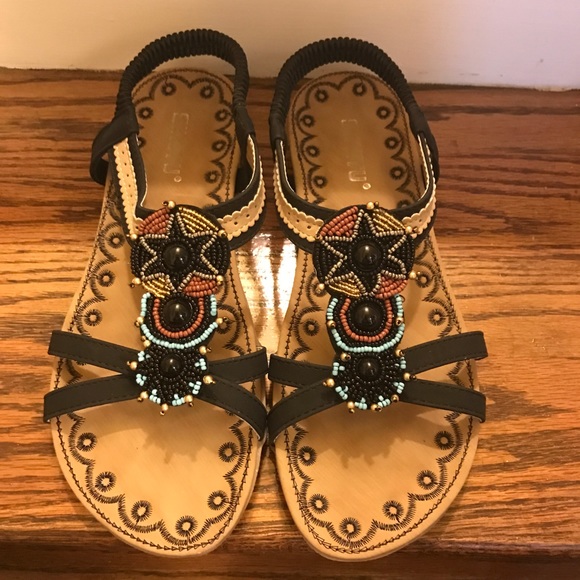 Beaded sandals - Picture 3 of 3