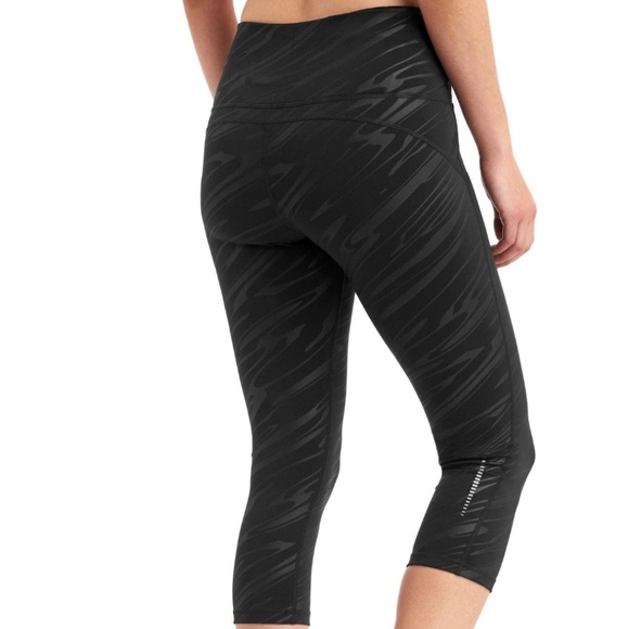 🔥GAP fit high rise capri - Picture 3 of 4