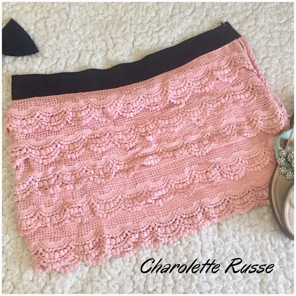 Pink lace Mini Skirt