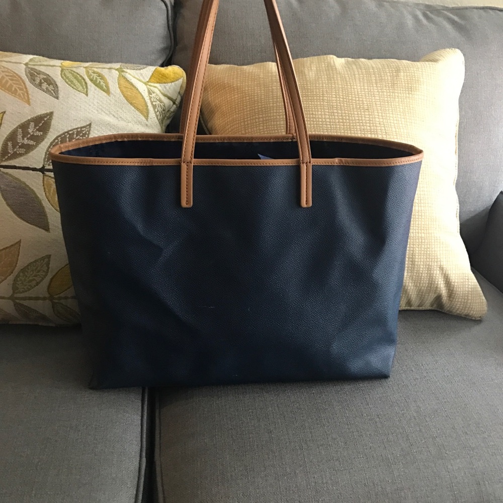 Navy blue Tory Burch purse - Picture 2 of 7