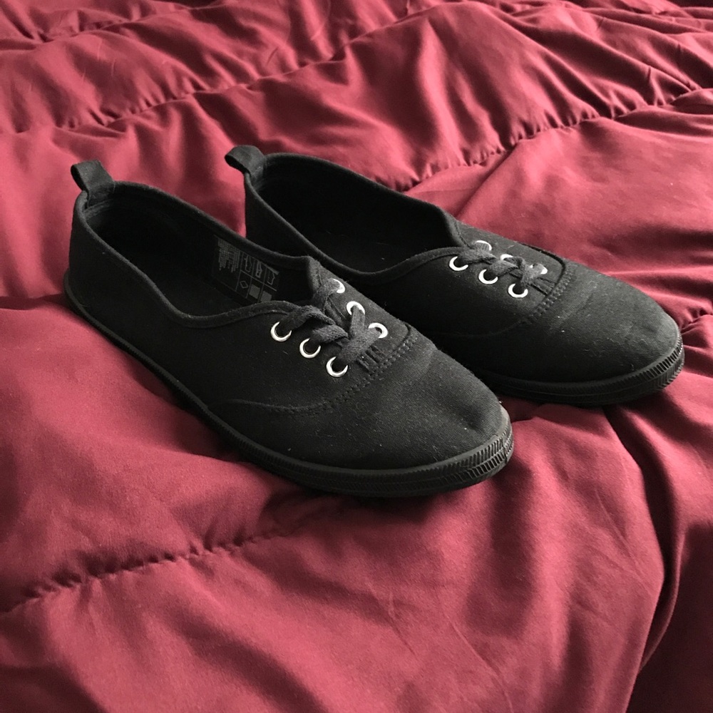 H&M Sneakers