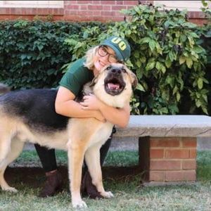 Meet your Posher, Adrienne