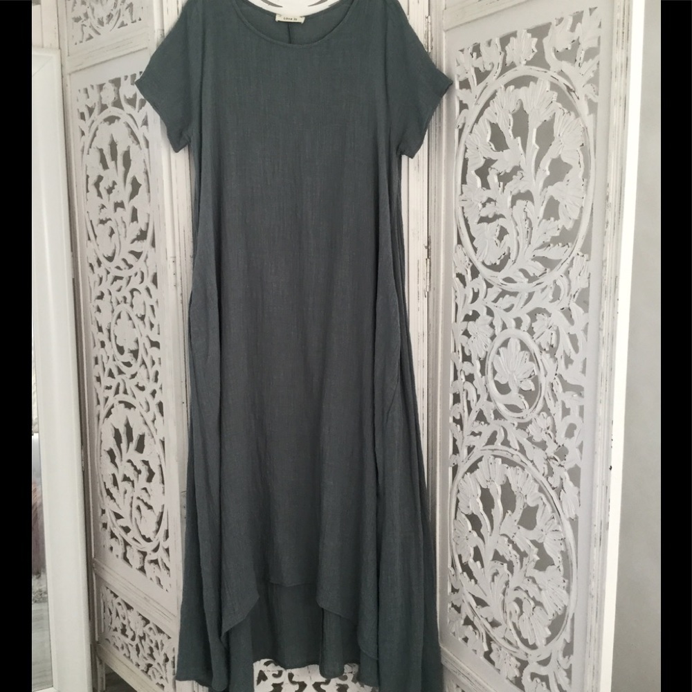 Gray Short Sleeve Hi-Low Maxi Dress - Picture 2 of 3