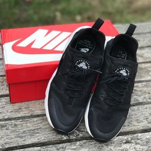 Nike Air Huarache Ultra