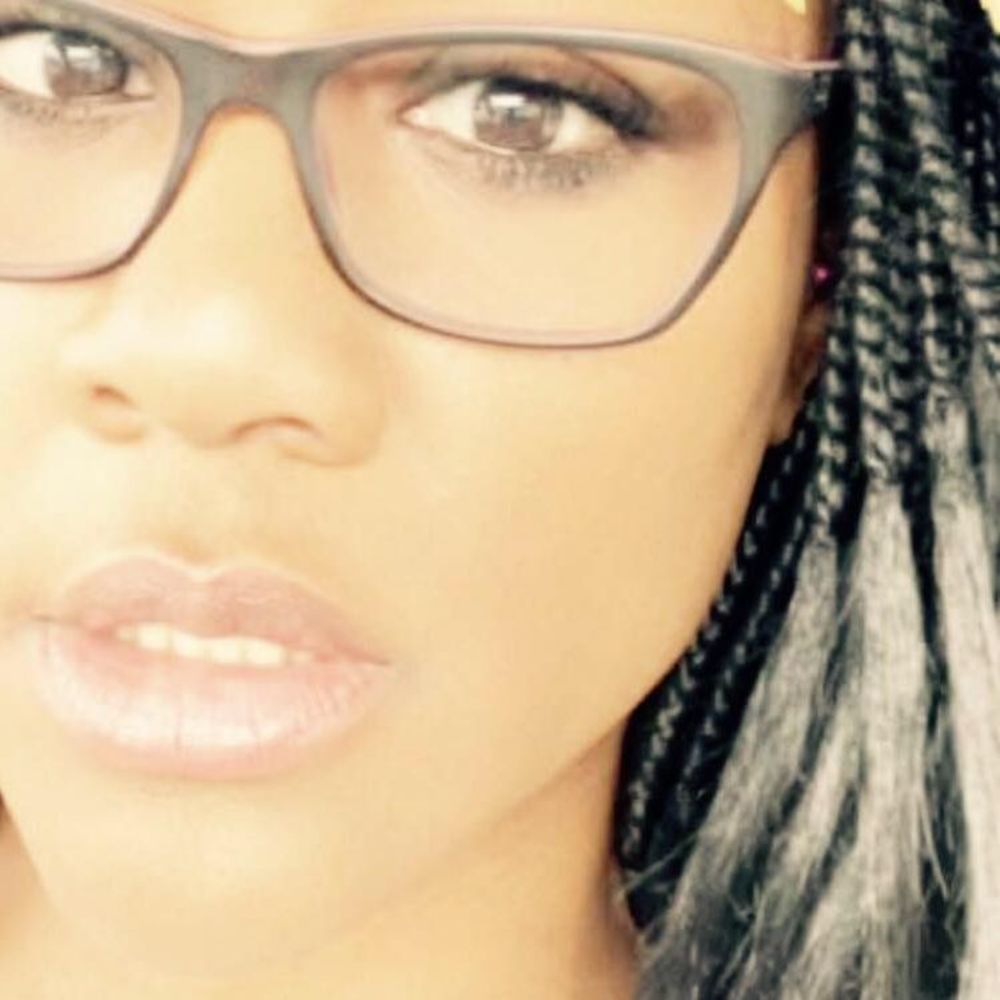 Meet your Posher, Delanie