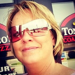 Meet your Posher, Ann