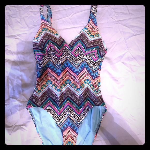 Liz Claiborne Other - ❤️Liz Claiborne size 8 one piece